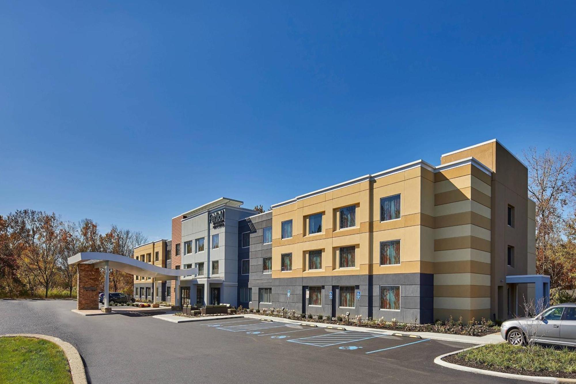 Fairfield Inn & Suites By Marriott Albany Airport Екстер'єр фото
